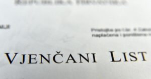 Ovo su nove cijene matičnih knjiga, izvoda iz matičnih knjiga, uvjerenja o državljanstvu i vjenčanog lista u FBiH