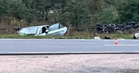 Šest osoba povrijeđeno u saobraćajnoj nesreći na M-17