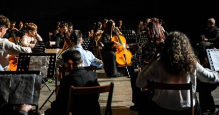 Mladi violončelisti održali koncert na sceni Bosanskog narodnog pozorišta