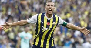 Džeko majstorskim golom spasio Fenerbahče poraza u Pragu