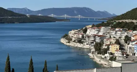 Turista još uvijek ima u Neumu, fokus na zadržavanju domaće radne snage