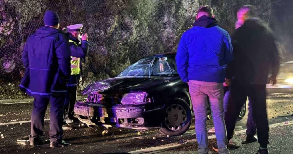 odron automobil policija konjic