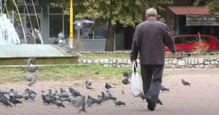 “Sad će oni po 500 maraka sebi uzeti”: Kako je Vlada FBiH teško obmanula penzionere