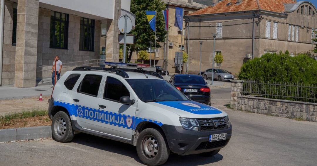 policija muprs vozilo