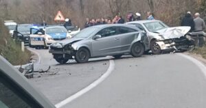 Žestok sudar kod Banjaluke, povrijeđene tri osobe