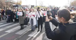 Nastavljen val protesta u Srbiji, protiv Vučićevog režima dižu se studenti širom zemlje