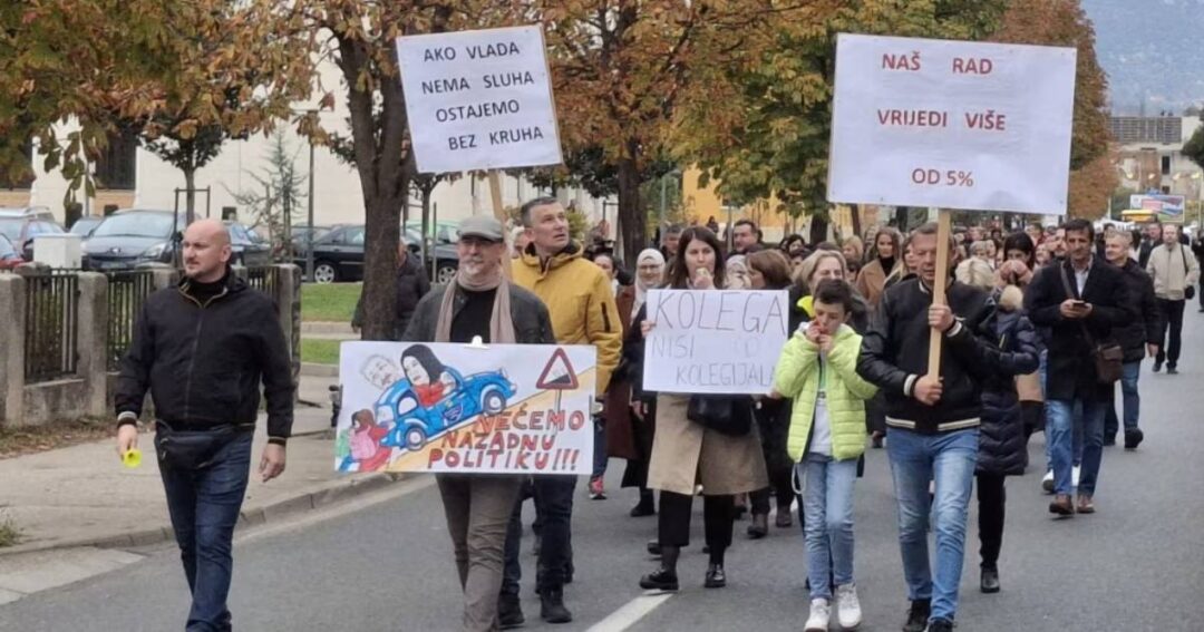 strajk protest prosvjetni radnici hnk