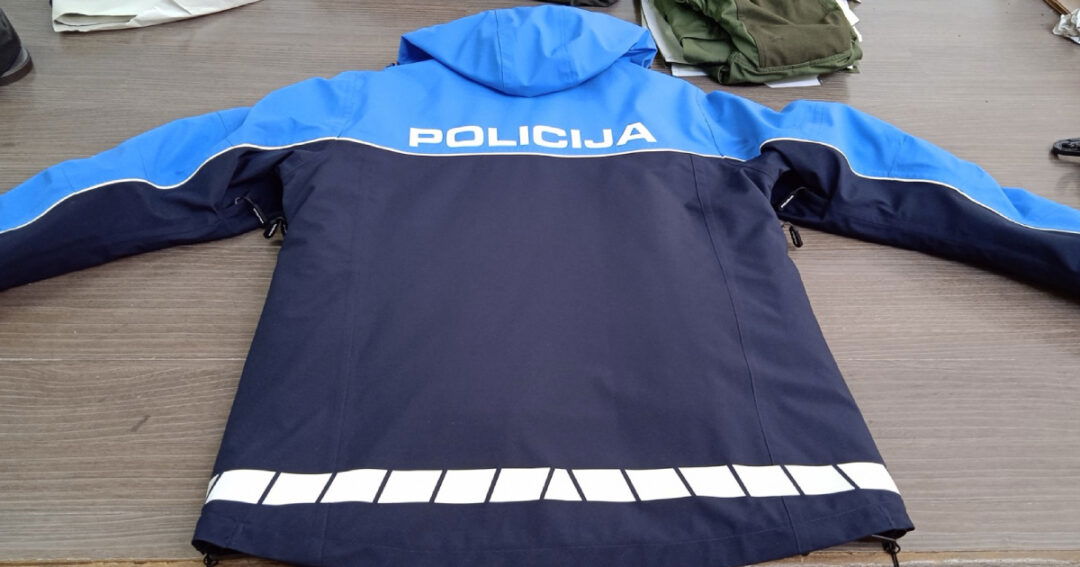 nove uniforme policija