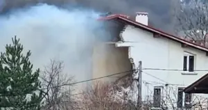 Eksplozija gasa potpuno uništila kuću, traga se za muškarcem i ženom