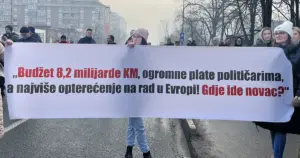 Protest privrednika ispred Vlade FBiH: Ovo su njihovi zahtjevi