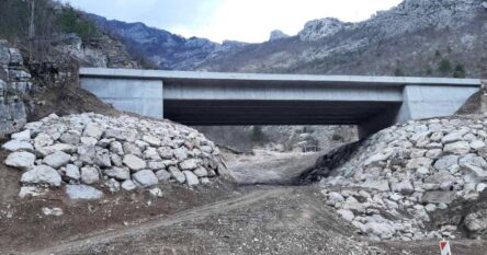 Željeznički saobraćaj kroz Jablanicu ponovo u funkciji u narednim danima