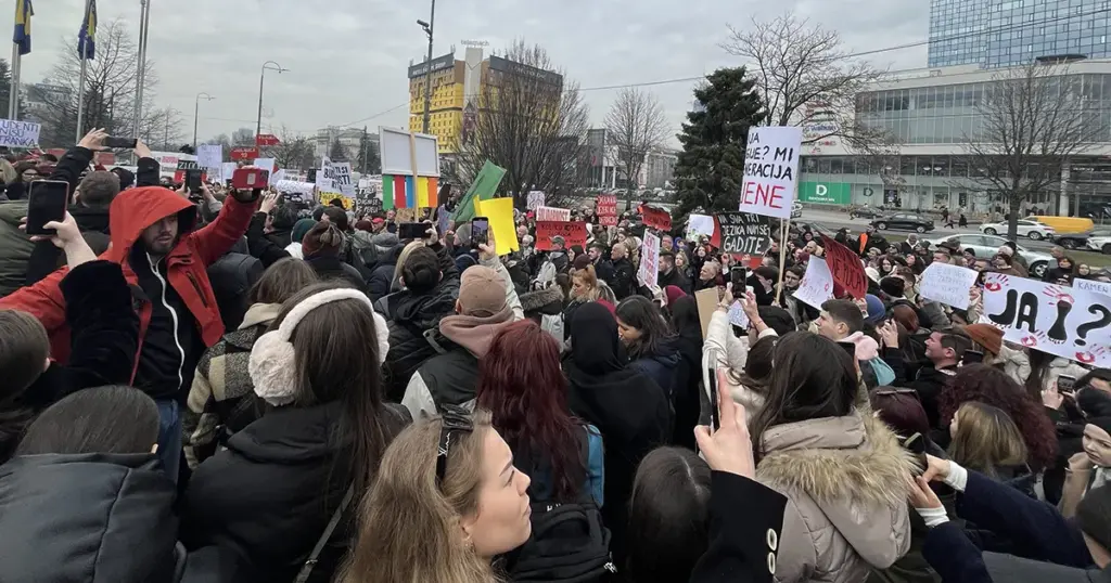 Protest studenata u Sarajevu: Objavili su osam svojih zahtjeva, evo koji su to