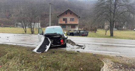 U teškoj saobraćajnoj nesreći poginula jedna osoba, tri povrijeđene