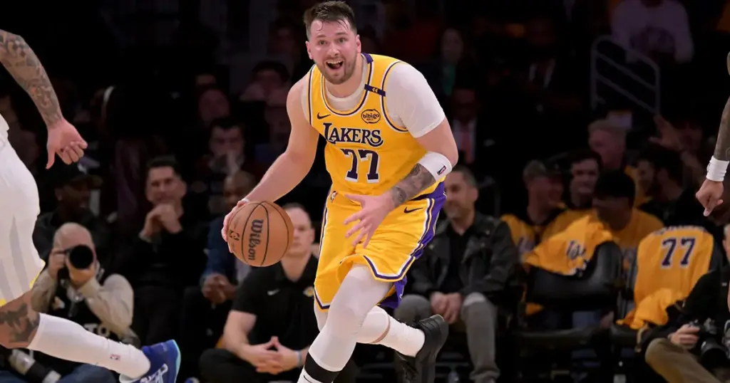 Dončić blistao i vodio Lakerse do pobjede protiv Jokićevog Denvera