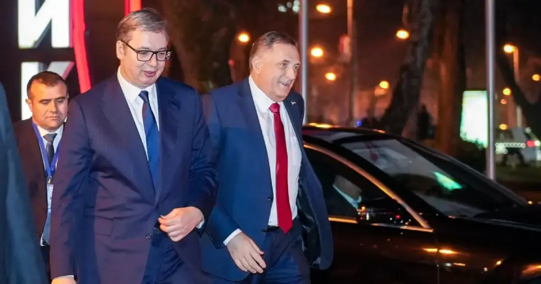 aleksandar vučić i milorad dodik