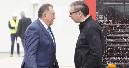 Vučić se oglasio nakon sastanka s Dodikom, naveo je o čemu su navodno razgovarali