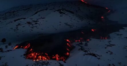 Uspavani div se probudio: Eruptirao vulkan Etna, ponovno izbacuje lavu